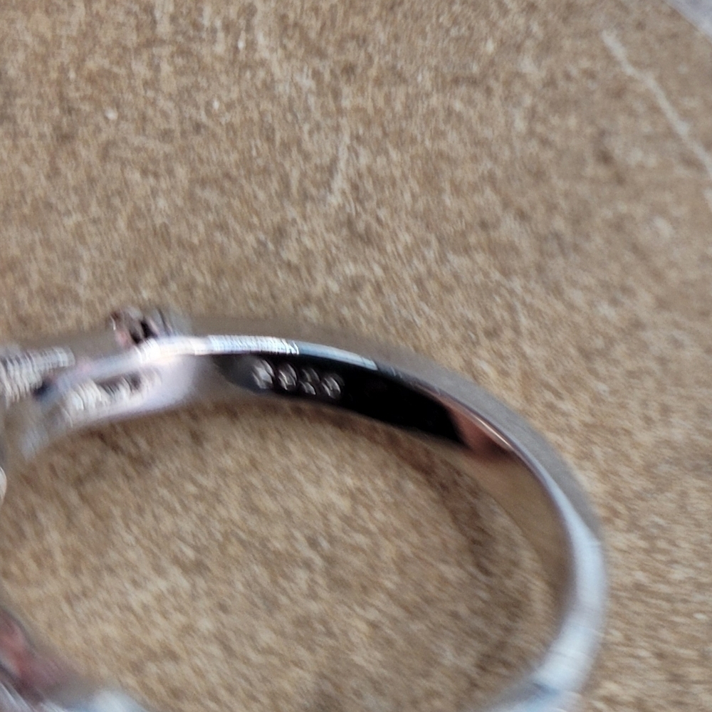 2ct CZ Set In 925 Silver Ring - Picture 5 of 5